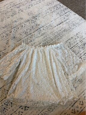 Miholl White Lace Off-Shoulder Blouse Size L